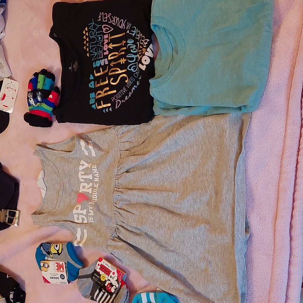 GIRLS 4-6 bundle with socks and gloves